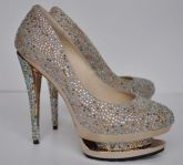 Scarpin Importado Com Cristais